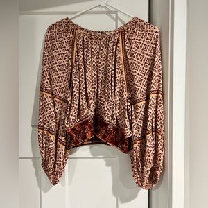 NEW Patrons of the Peace Top Small